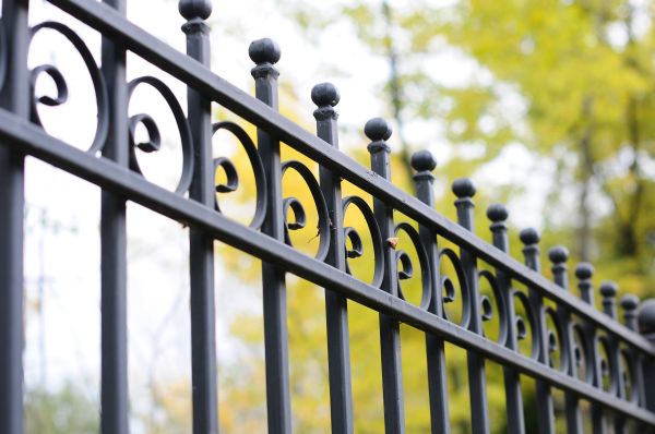 Cost of Wrought Iron Fence Cleaning in Petaluma