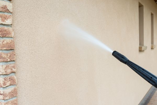 Cost of Exterior Home Cleaning in Petaluma