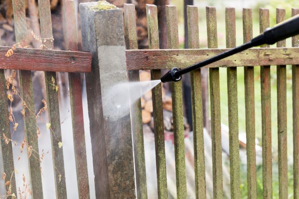Cost of Fence Dirt Removal in Petaluma