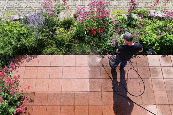 Cost of Patio Power Washing in Petaluma