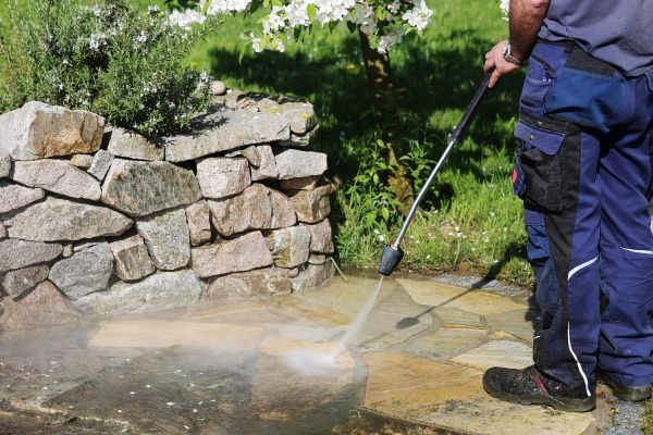 Cost of Stone Pressure Washing in Petaluma