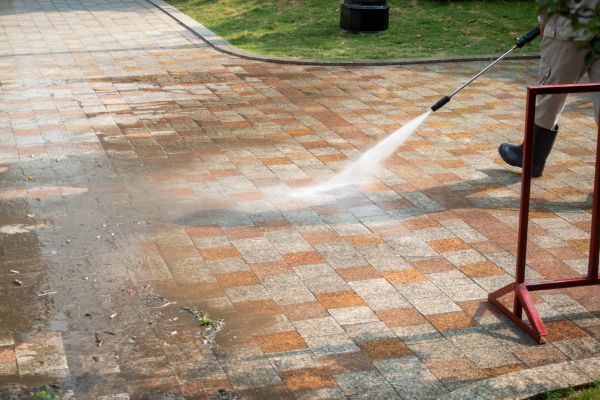 Cost of Pavers Washing in Petaluma