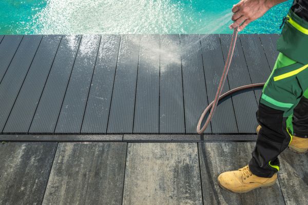 Cost of Pool Area Pressure Cleaning in Petaluma