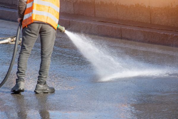 Cost of Asphalt Pressure Washing in Petaluma