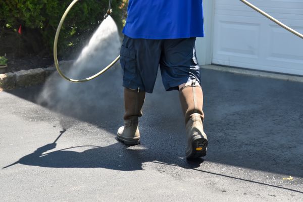 Cost of Asphalt Driveway Cleaning in Petaluma