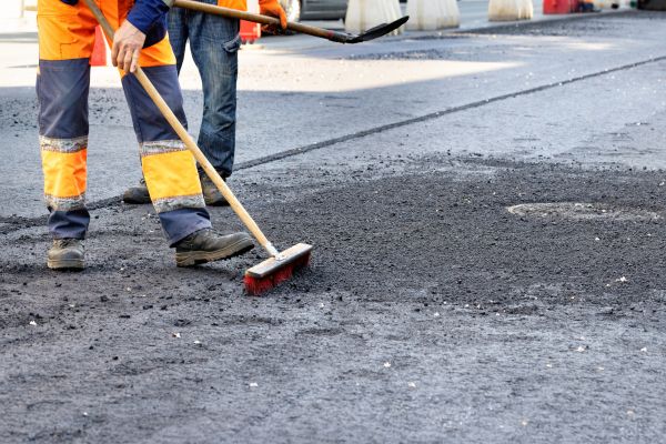 Cost of Asphalt Dirt Removal in Petaluma
