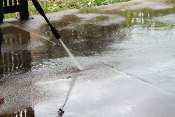 Cost of Concrete Deck Cleaning in Petaluma
