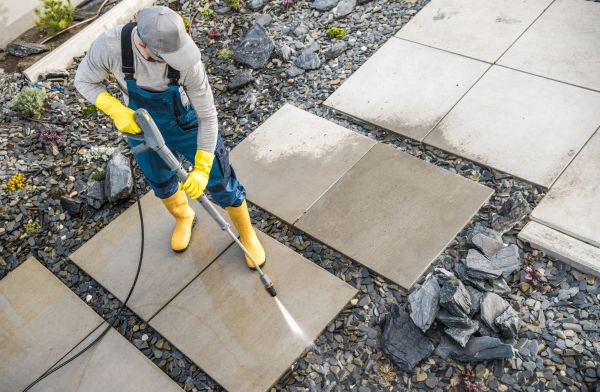 Cost of Concrete Surface Washing in Petaluma