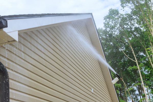 Cost of Siding Cleaning Service in Petaluma