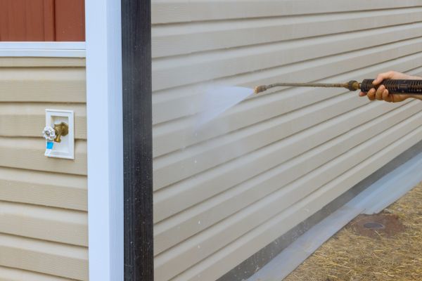 Cost of Townhouse Exterior Cleaning in Petaluma