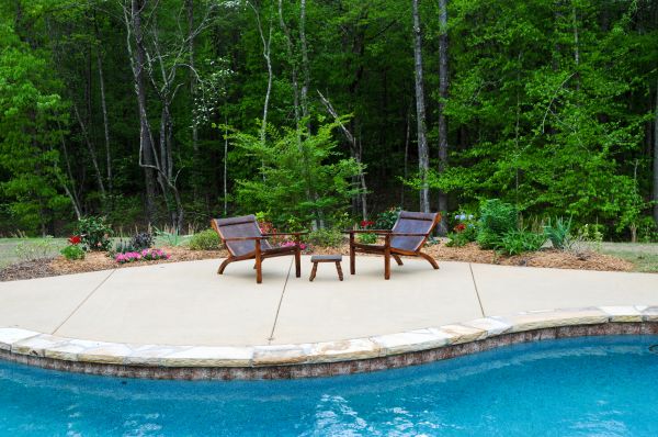 Cost of Pool Patio Cleaning in Petaluma