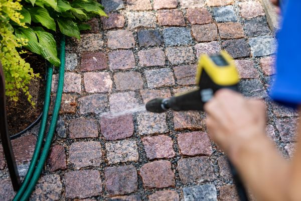 Cost of Paver Sidewalk Cleaning in Petaluma