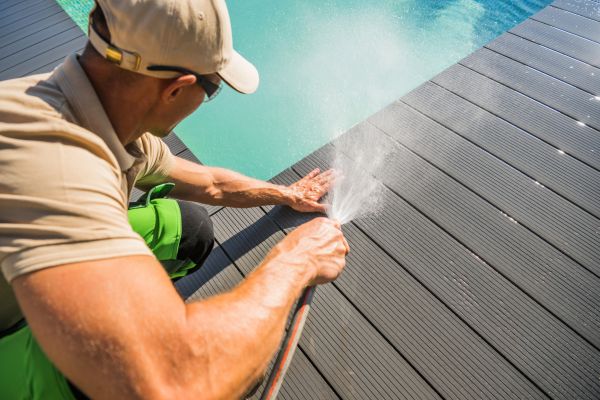 Cost of Pool Area Power Washing in Petaluma